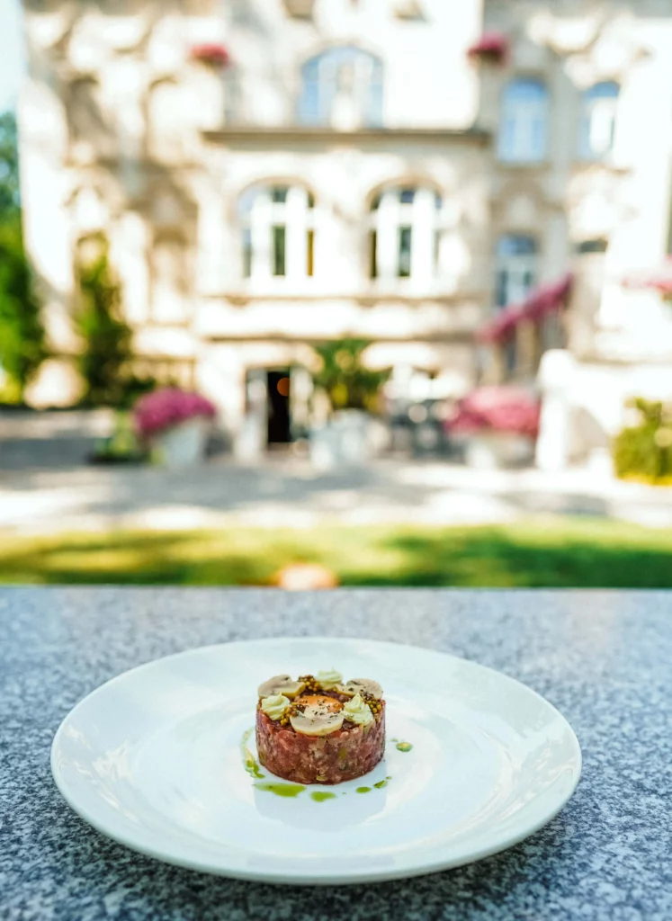Danie serwowane w restauracji Willi Berlińskiej
