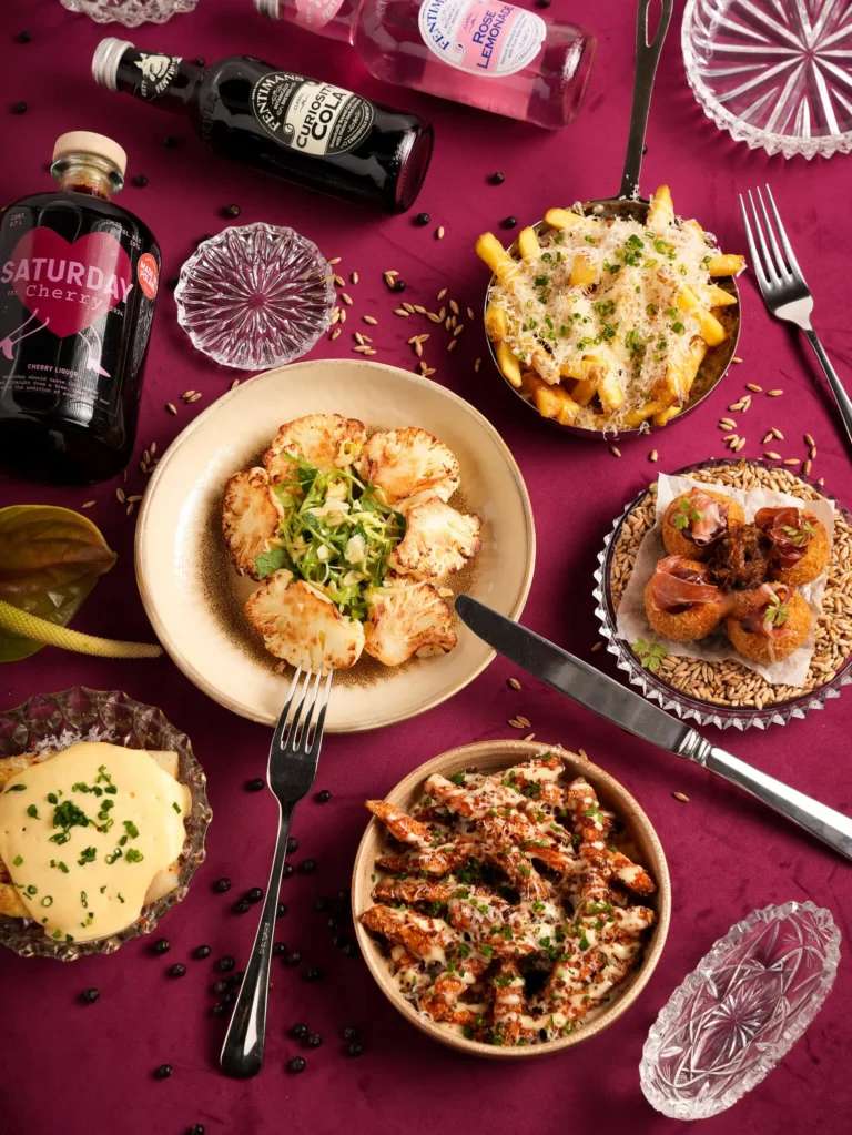 Wnętrze restauracji Willi Berlińskiej w Nielęgowie
